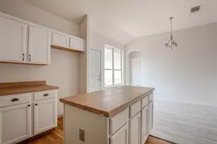 140 Dropper, Kyle, TX 78640 - Photo 14