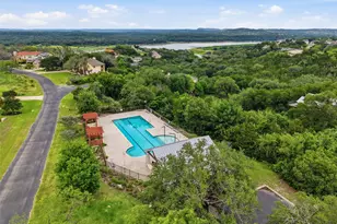 414 Wesley Ridge Dr, Spicewood, TX 78669 - Photo 34