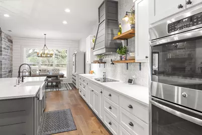 231 Hacienda Place, Dripping Springs, TX 78620 - Photo 4