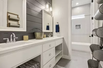 231 Hacienda Place, Dripping Springs, TX 78620 - Photo 28