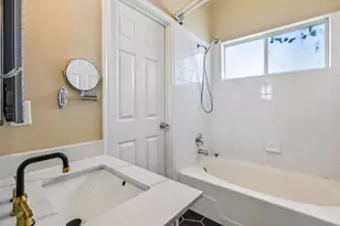 1754 N Bishop St, San Marcos, TX 78666 - Photo 22