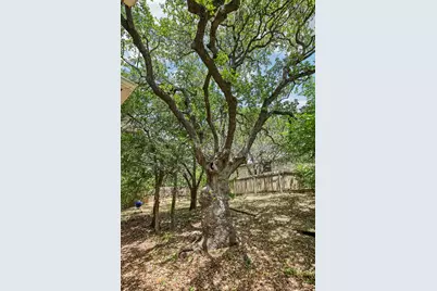 1754 N Bishop Street, San Marcos, TX 78666 - Photo 34