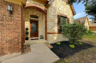 452 Monahans Dr, Georgetown, TX 78628 - Photo 4