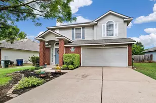 703 Sparkling Brook Ln, Leander, TX 78641 - Photo 2