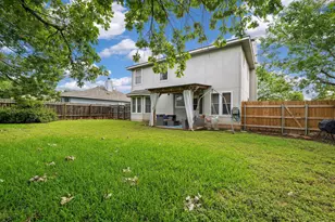 703 Sparkling Brook Ln, Leander, TX 78641 - Photo 32