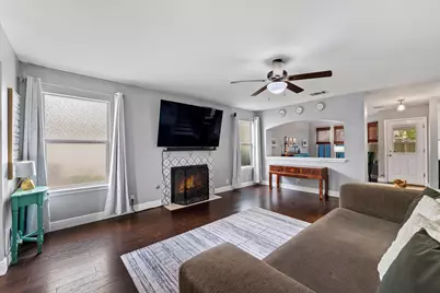 703 Sparkling Brook Lane, Leander, TX 78641 - Photo 8