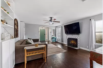 703 Sparkling Brook Lane, Leander, TX 78641 - Photo 10