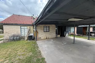 511 Bowser St, Rockdale, TX 76567 - Photo 10