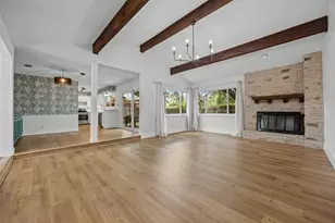 12902 Trailwood Rd, Austin, TX 78727 - Photo 6