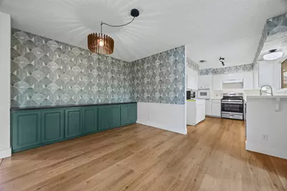 12902 Trailwood Road, Austin, TX 78727 - Photo 8