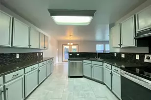 13205 Sea Biscuit Dr, Del Valle, TX 78617 - Photo 14