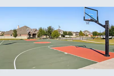 208 Locklin Drive, Liberty Hill, TX 78642 - Photo 28