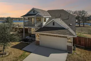 208 Locklin Dr, Liberty Hill, TX 78642 - Photo 12