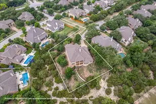 457 SANTALUZ Ln, Austin, TX 78732 - Photo 32