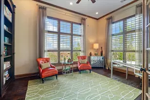 457 SANTALUZ Ln, Austin, TX 78732 - Photo 14