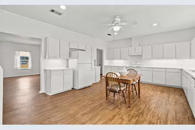 725 County Road 124, Georgetown, TX 78626 - Photo 18