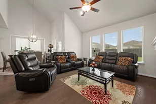 145 Findley Ave, Leander, TX 78641 - Photo 4