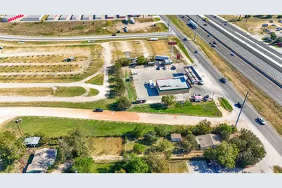 1113 N Old Highway 81, Kyle, TX 78640 - Photo 12