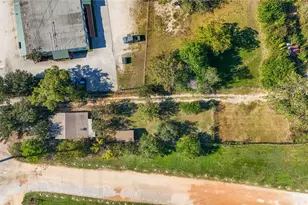 1113 N Old Hwy 81, Kyle, TX 78640 - Photo 20