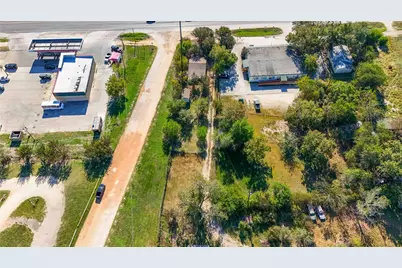 1113 N Old Highway 81, Kyle, TX 78640 - Photo 18