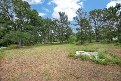 266 Beaver Road, Elgin, TX 78621 - Photo 14