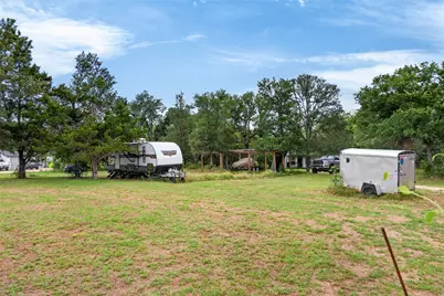266 Beaver Road, Elgin, TX 78621 - Photo 12