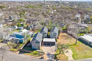 4601 Hank Ave, Austin, TX 78745 - Photo 32