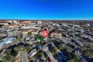 319 North St, San Marcos, TX 78666 - Photo 2