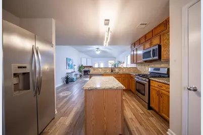 1302 Newbury Street, Georgetown, TX 78626 - Photo 6