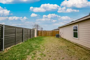 149 Proclamation Ave, Liberty Hill, TX 78642 - Photo 18