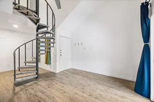 1840 Burton Dr, Austin, TX 78741 - Photo 8