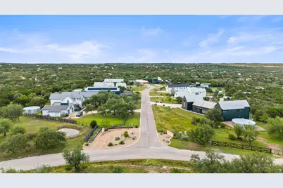 31860 Mirela Ann Road, Dripping Springs, TX 78620 - Photo 20