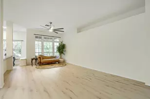 206 Gann St, Georgetown, TX 78626 - Photo 4