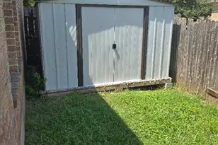 231 Winter St, Kyle, TX 78640 - Photo 32