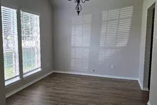 231 Winter St, Kyle, TX 78640 - Photo 6