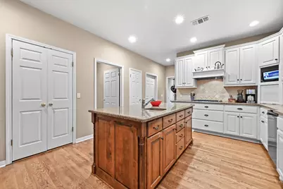 2 Rock Way Cove, Austin, TX 78746 - Photo 14