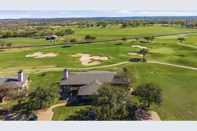 2001 Kahala Sunset Drive, Spicewood, TX 78669 - Photo 2