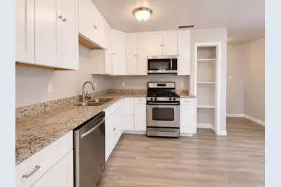 5610 Tallow Tree Drive, Austin, TX 78744 - Photo 12