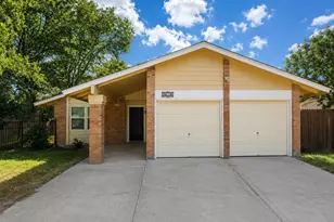 5610 Tallow Tree Dr, Austin, TX 78744 - Photo 1