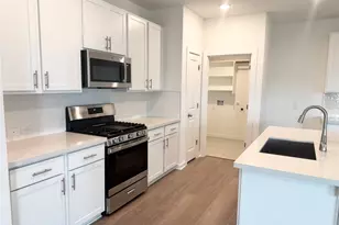 132 Hazy Vw Rd, San Marcos, TX 78666 - Photo 2