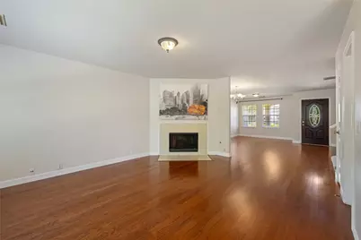 14716 Lantern Lane, Pflugerville, TX 78660 - Photo 4