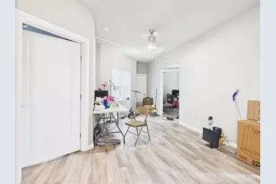 911 W 22nd Street #305, Austin, TX 78705 - Photo 4