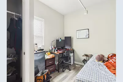 911 W 22nd Street #305, Austin, TX 78705 - Photo 10