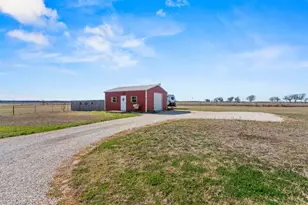 1024 Apache Trl, Rockdale, TX 76567 - Photo 36