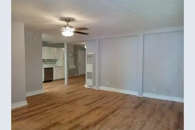 4500 Avenue D Avenue #B, Austin, TX 78751 - Photo 4