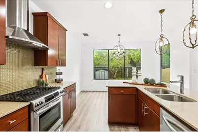 2815 Corbin Lane, Austin, TX 78704 - Photo 2