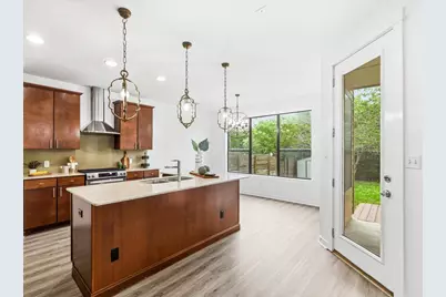 2815 Corbin Lane, Austin, TX 78704 - Photo 10