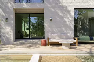 2106 Matthews Dr, Austin, TX 78703 - Photo 28