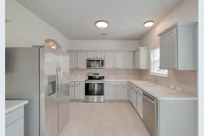 211 Hanstrom Drive, Hutto, TX 78634 - Photo 10