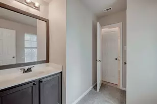 211 Hanstrom Dr, Hutto, TX 78634 - Photo 24